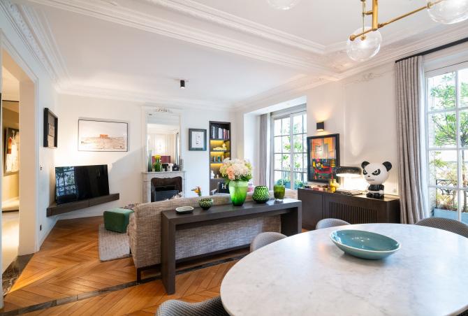 Par098 - Luxury 2 bedroom apartment in Paris