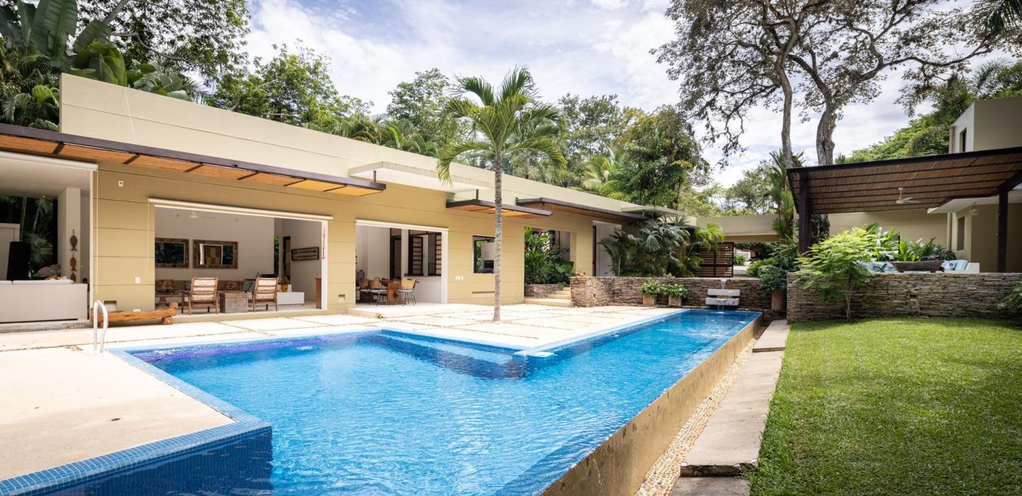 Anp019 - Propiedad con piscina en Mesa de Yeguas Anapoima