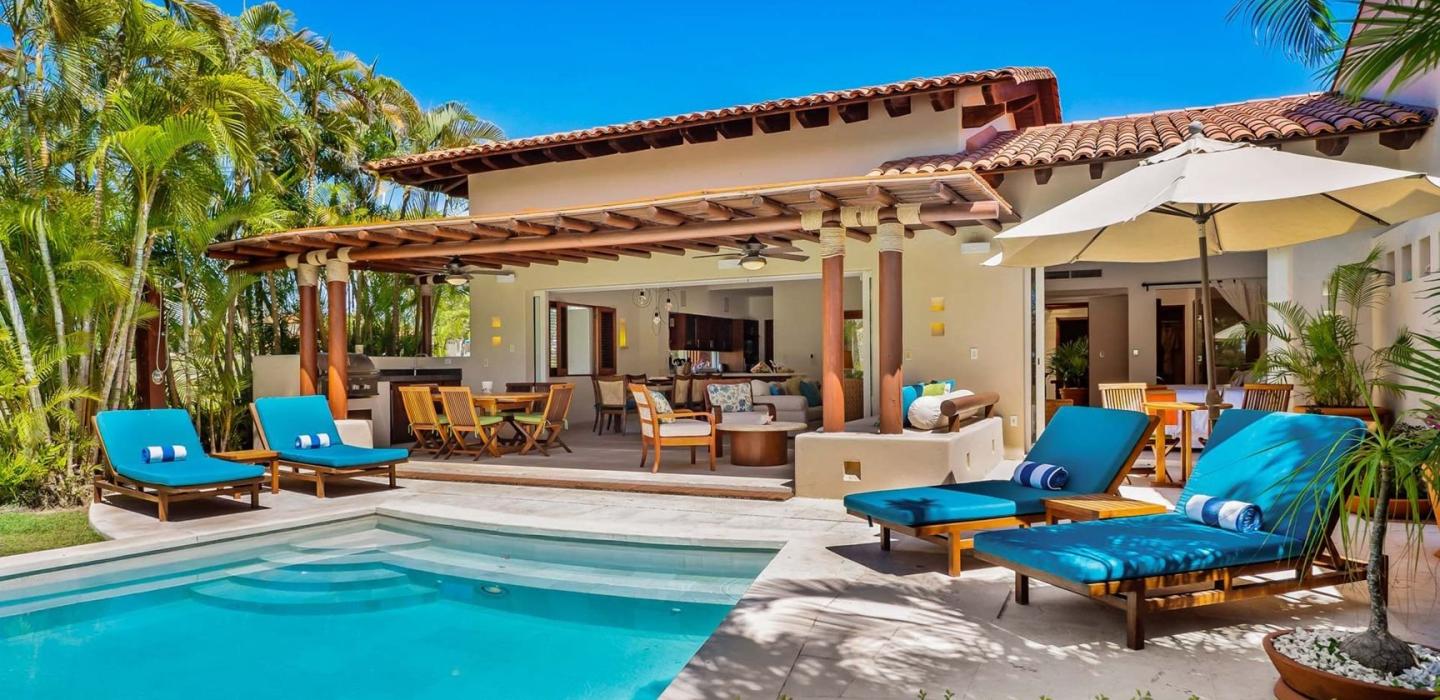 Ptm039 – Villa frente al golf con vista al mar en Punta Mita