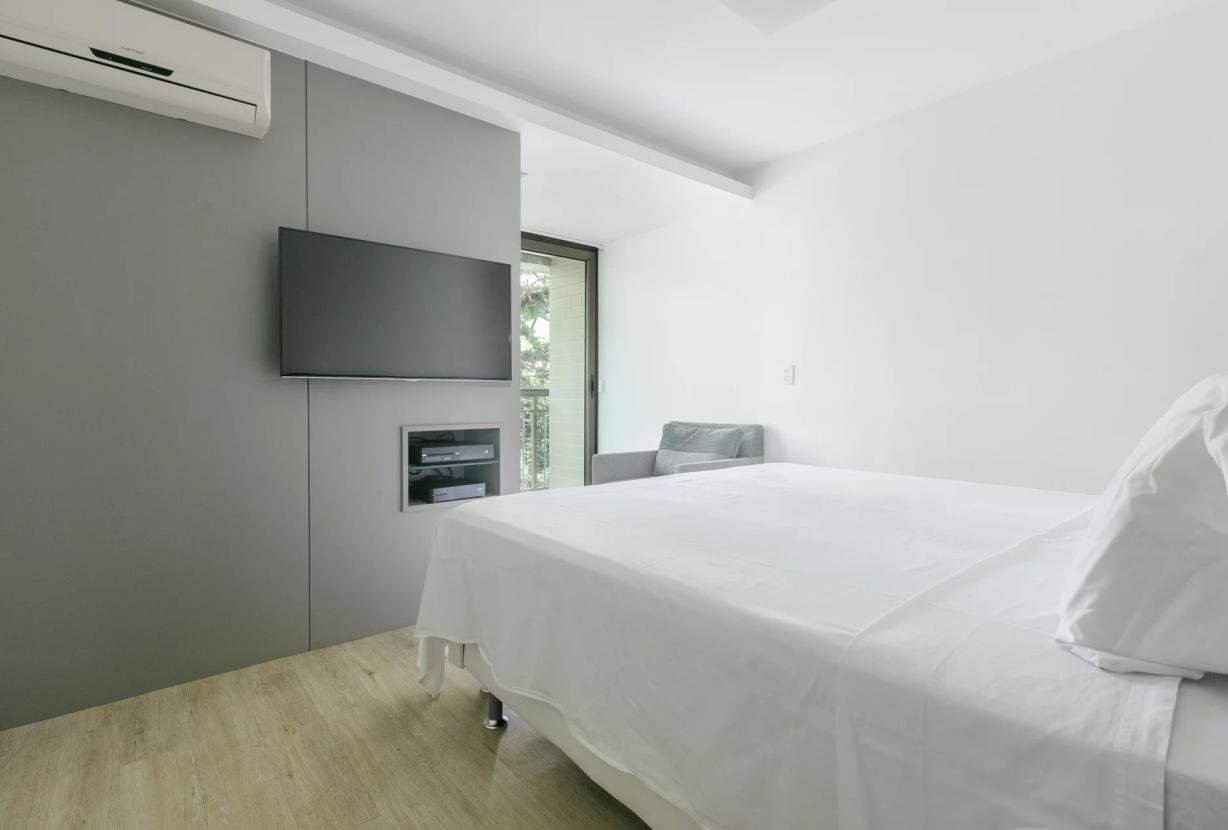 Rio281 - Apartamento duplex à venda no Leblon