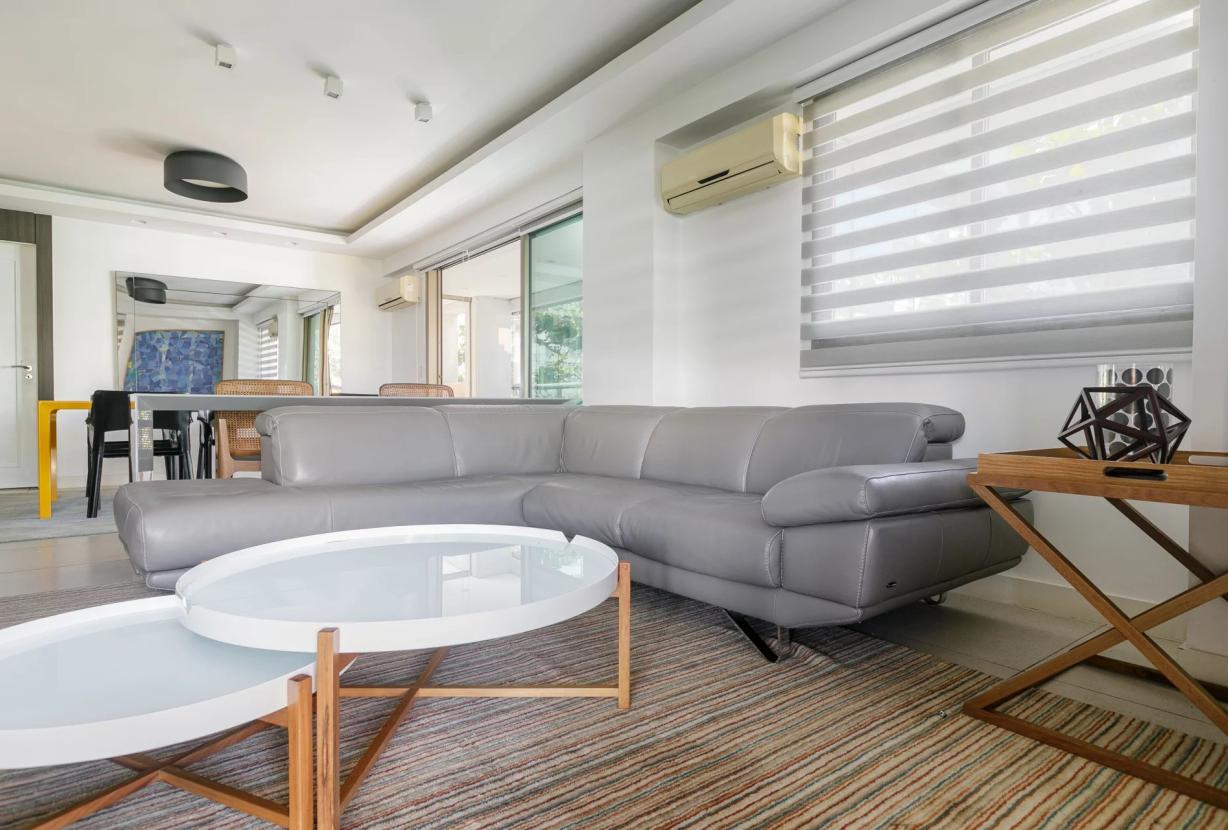 Rio281 - Apartamento duplex à venda no Leblon