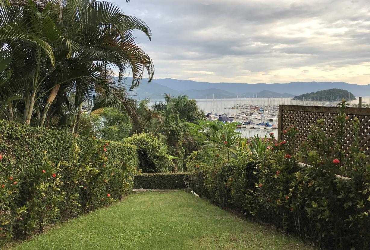 Pty007 - House in Paraty