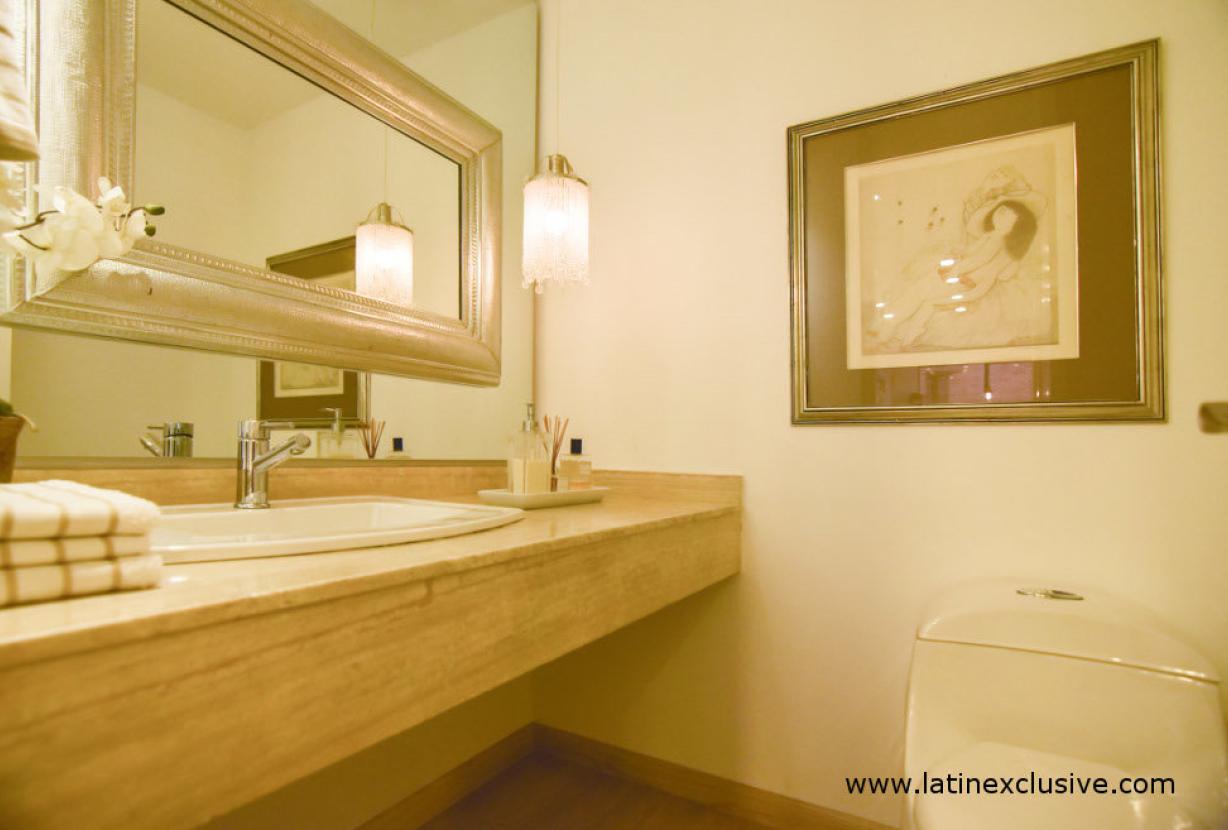 Bog052 - Charming 3 bedroom apartment in El Nogal, Bogota