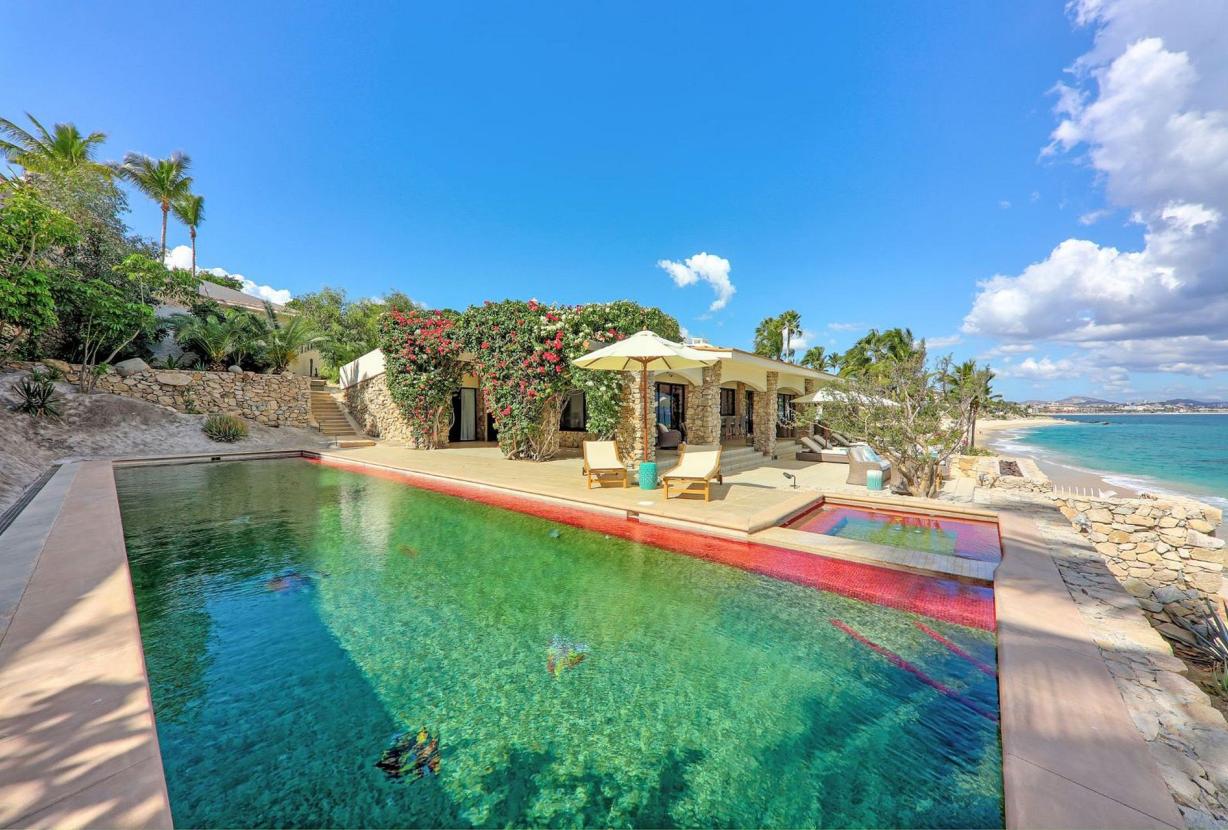 Cab026 - Villa de 5 cuartos con playa privada en Los Cabos