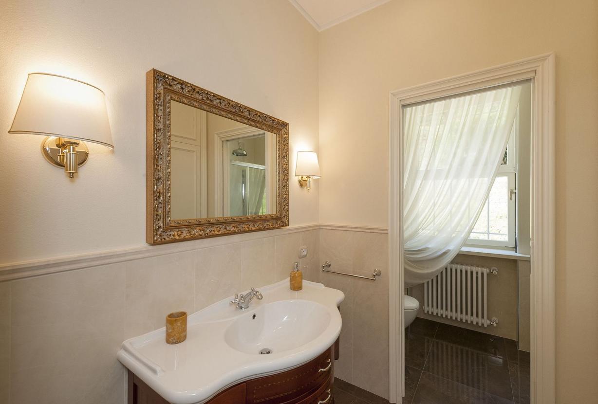 Pie005 - Villa with a view over Lake Maggiore, Baveno