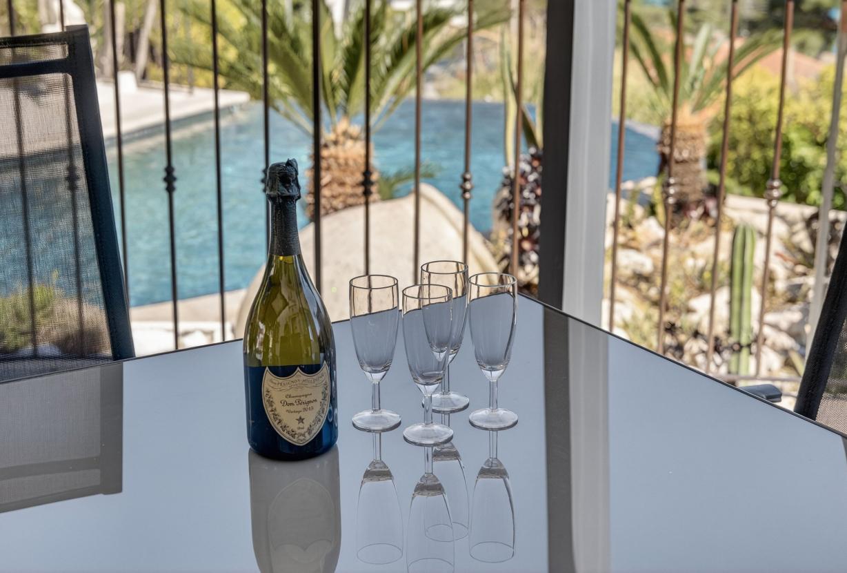 Azu006 - Villa de luxe au-dessus d'Eze-Sur-Mer, Côte d'Azur