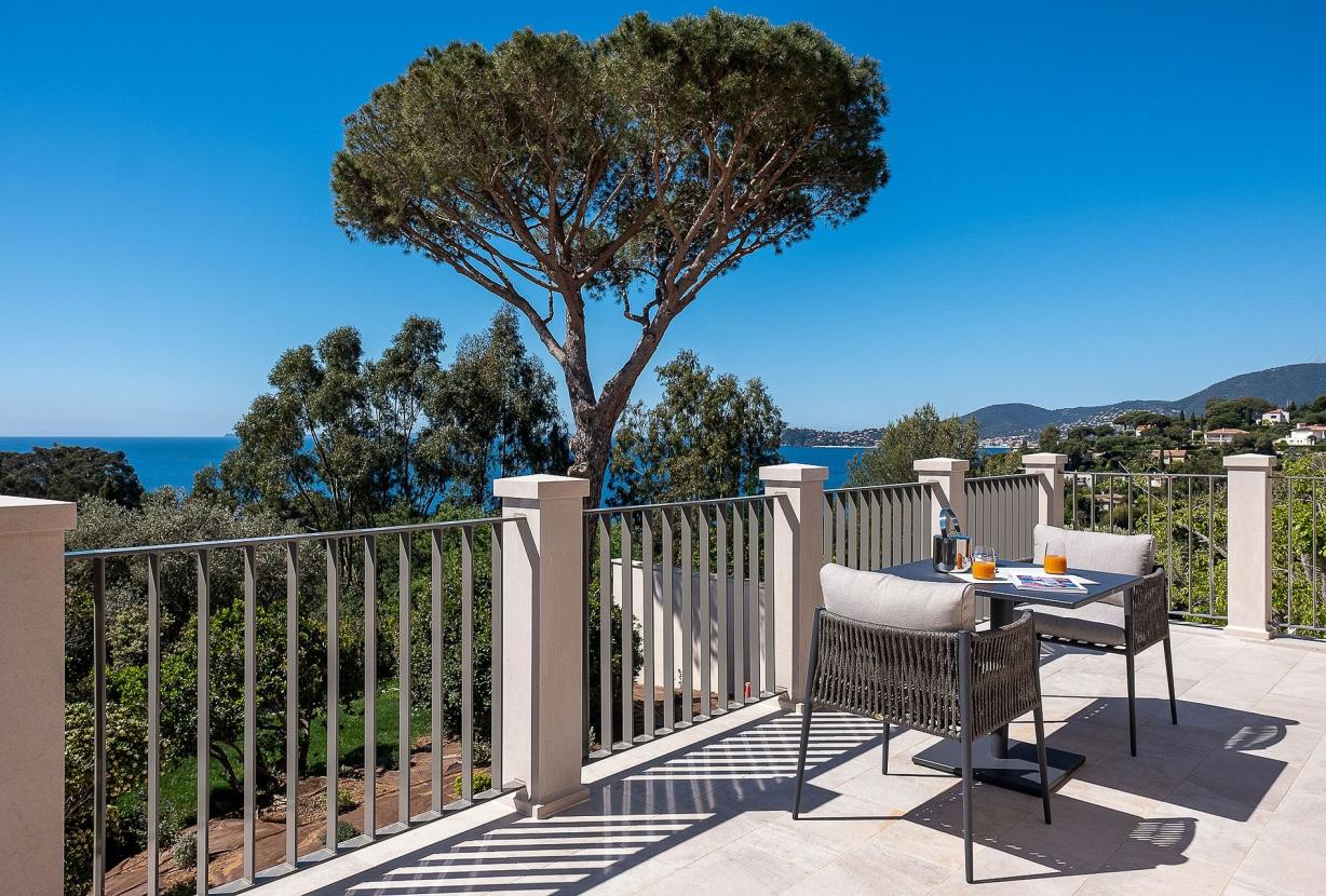 Azu017 - Villa Privée avec Jacuzzi sur le Toit, Côte d'Azur