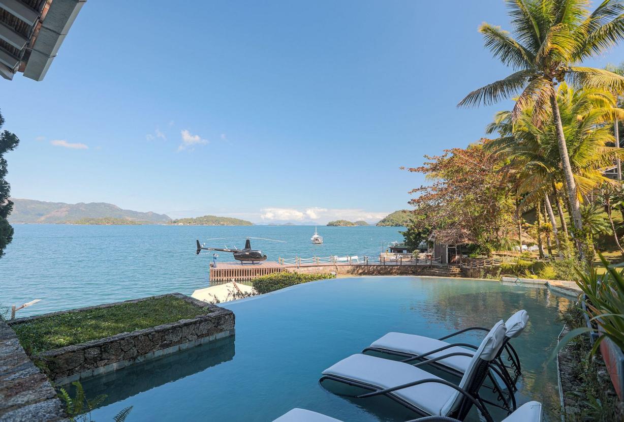 Ang017 - Maravilhosa villa em ilha de Angra dos Reis