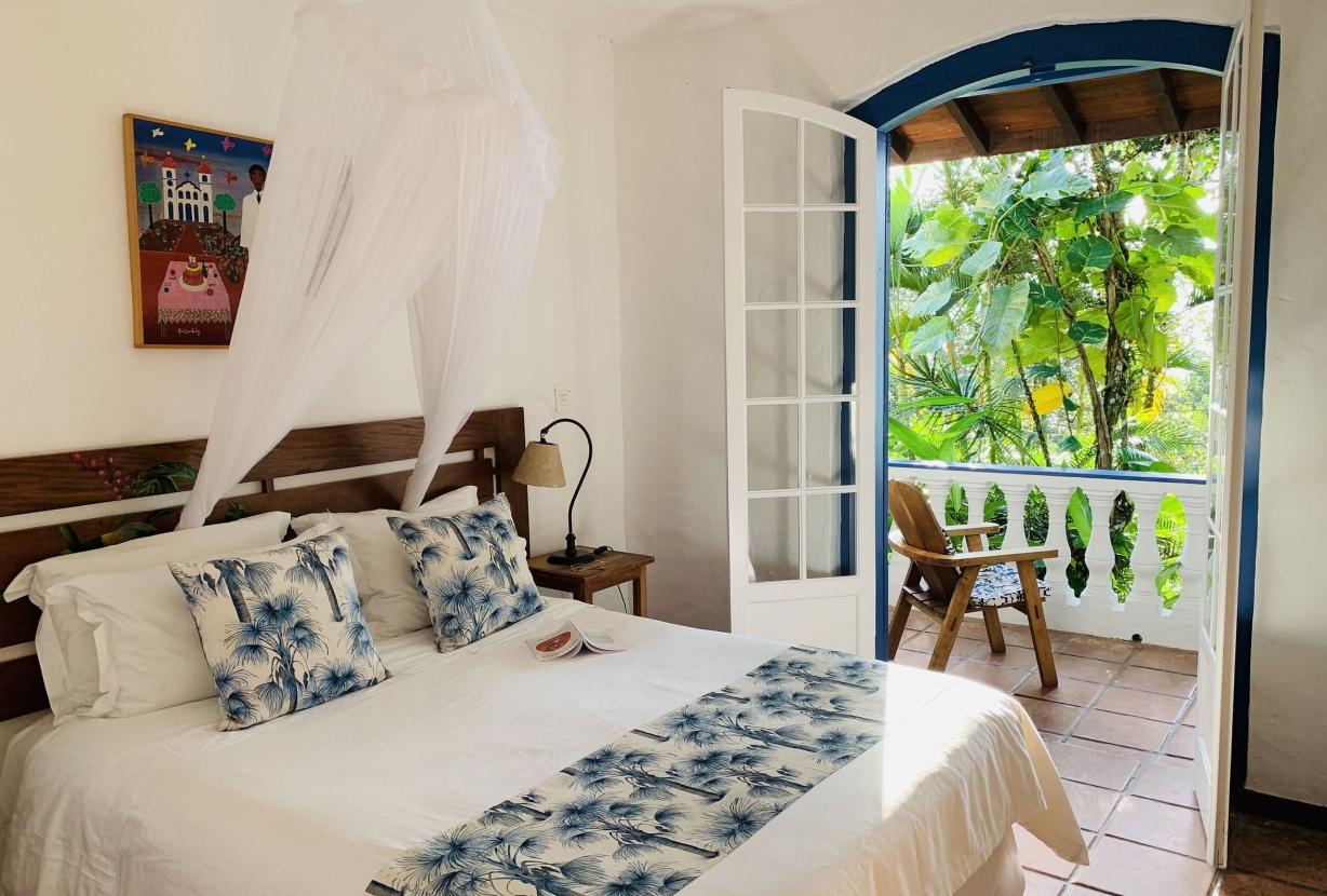 Uba001 - Incredible colonial house, Ubatuba beach region