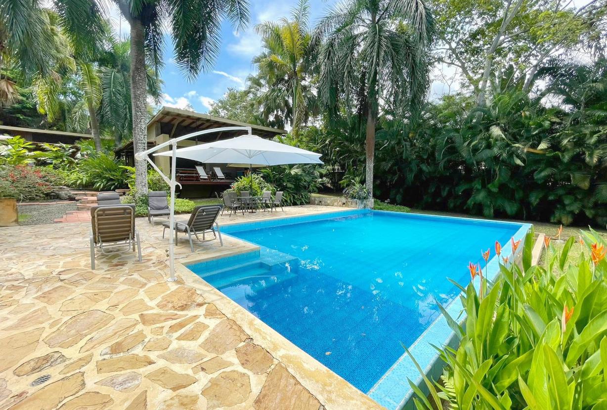 Anp063 - Cozy 4-bedroom villa in Mesa de Yeguas