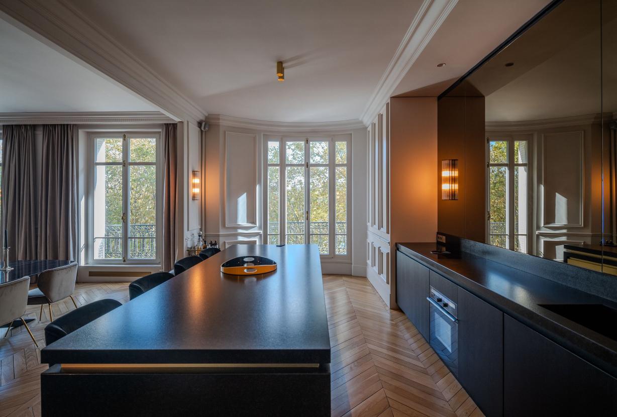Par020 - Apartamento de luxo à beira-rio com vista
