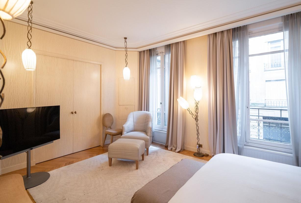 Par097 - Apartamento de lujo en Paris 8