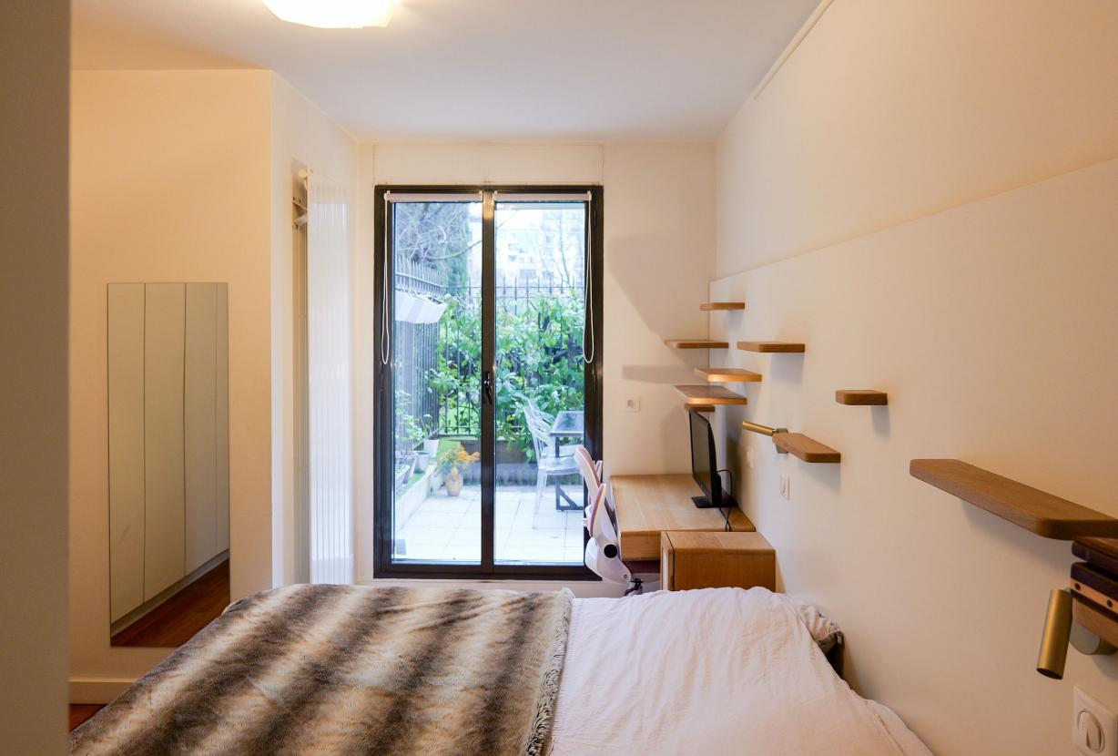 Par301 - Appartement de quatre chambres à Paris