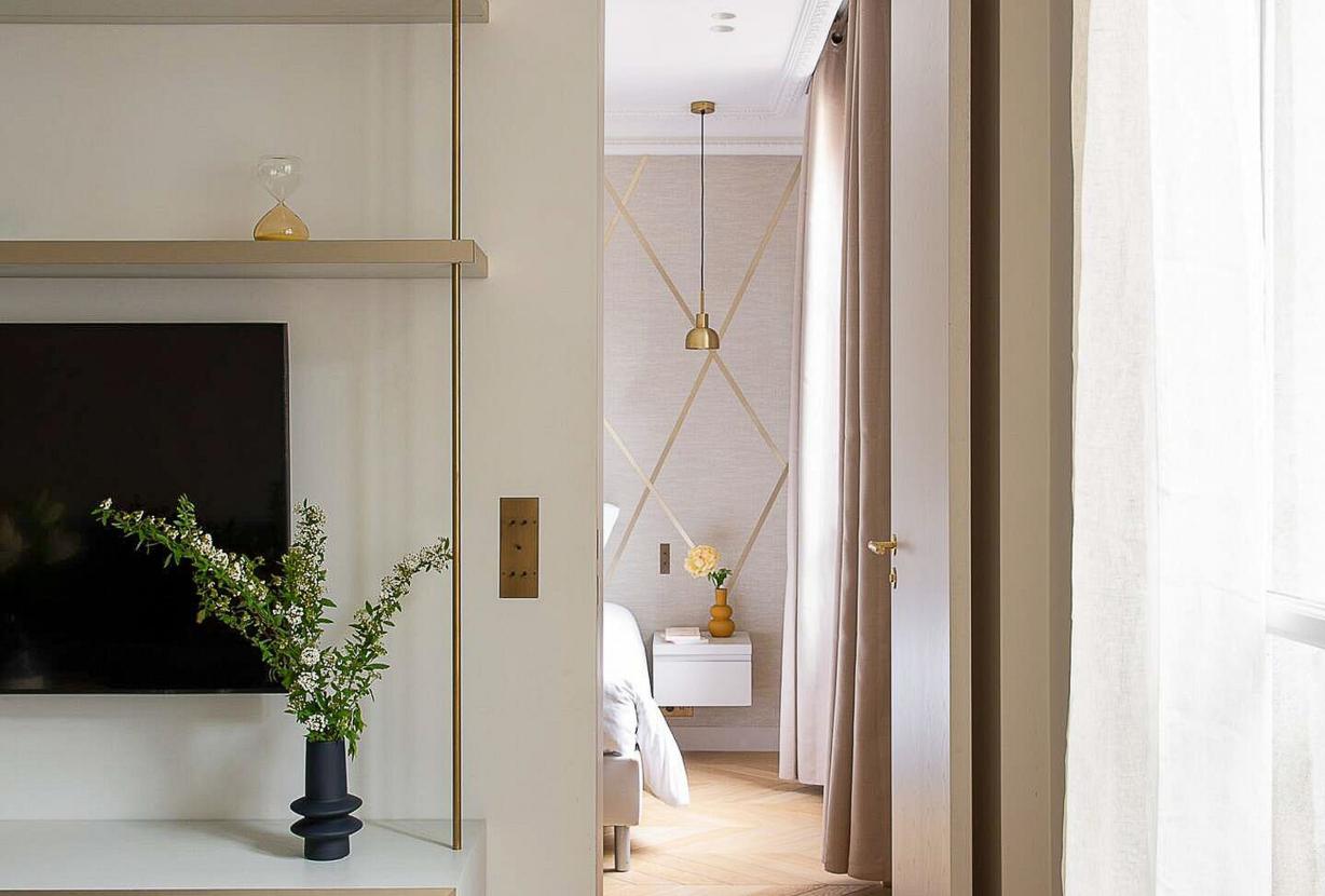 Par053 - 6 bedroom apartment with private gym