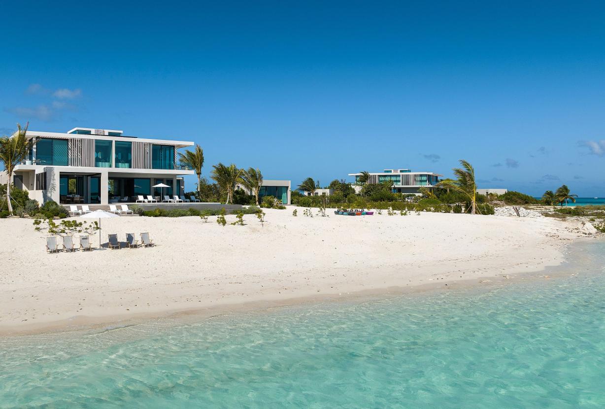 Tci002 – Elegante villa frente al mar en Grace Bay