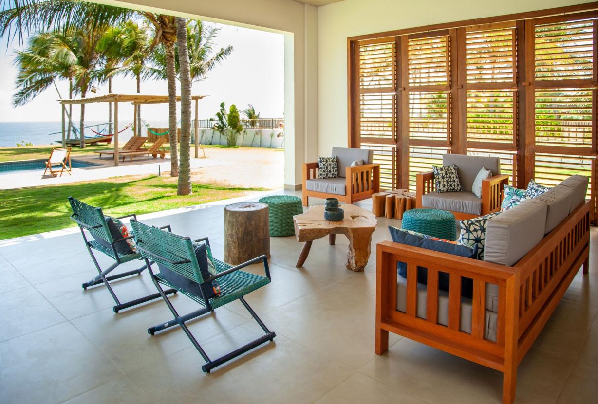 Cea077 – Maison en bord de mer à Pontal de Maceió