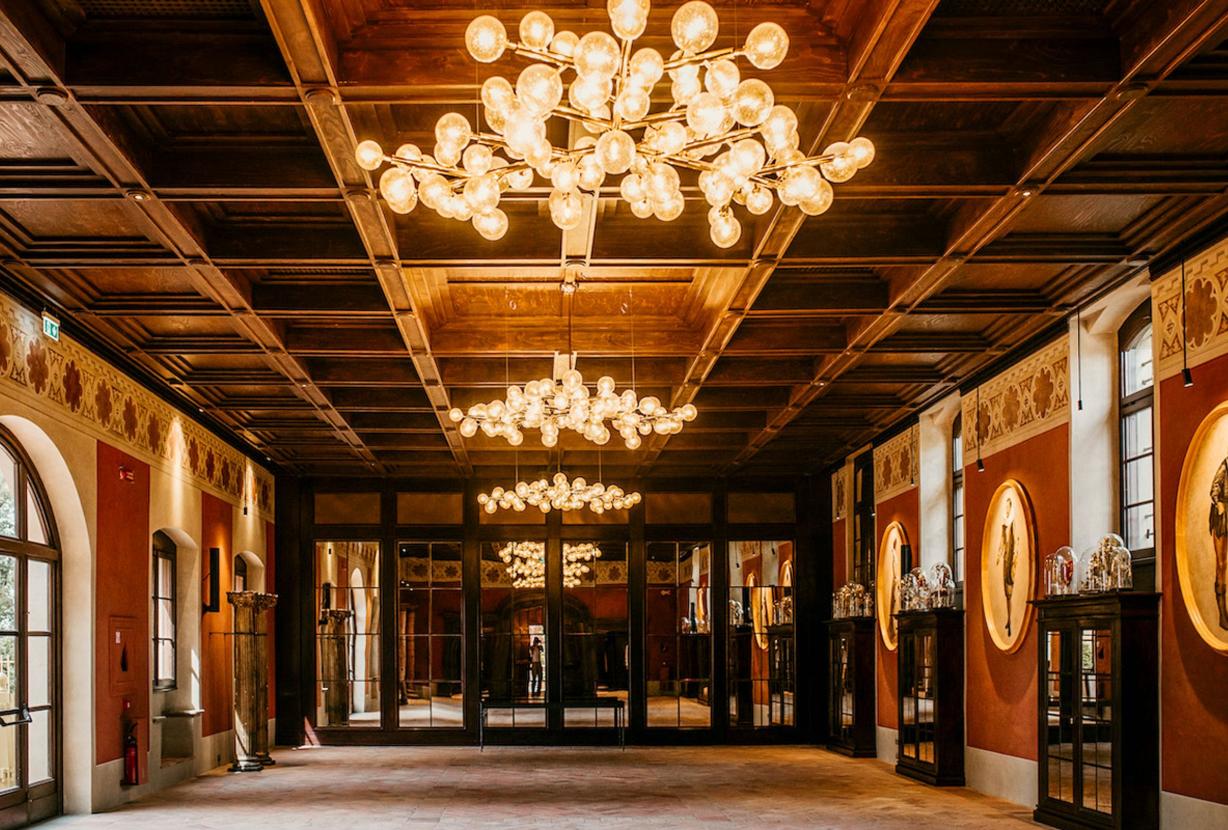 Tus019 - Timeless Elegance in the Heart of Chianti
