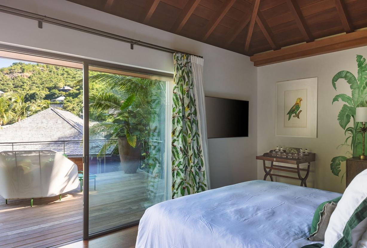 Stb004 – Villa contemporánea con vistas al mar en St. Jean