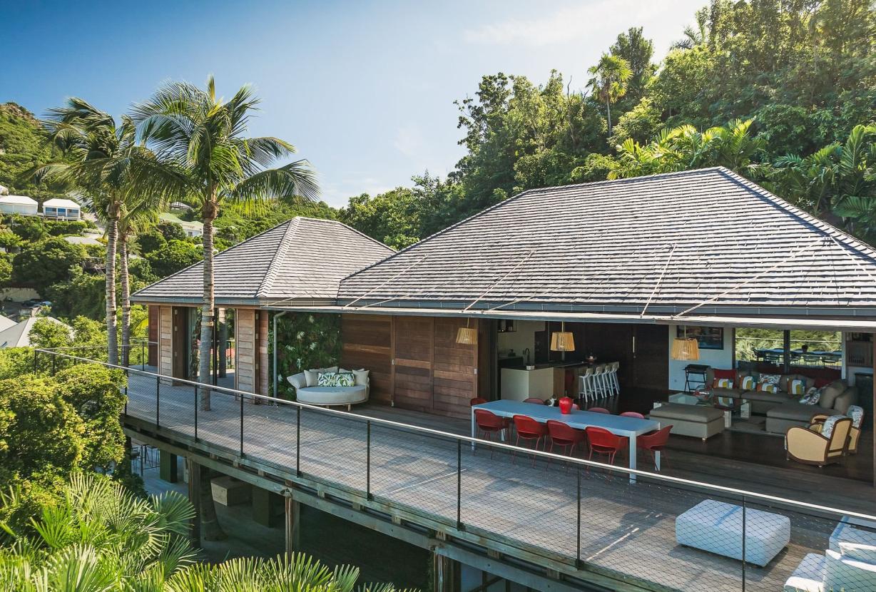 Stb004 – Villa contemporánea con vistas al mar en St. Jean