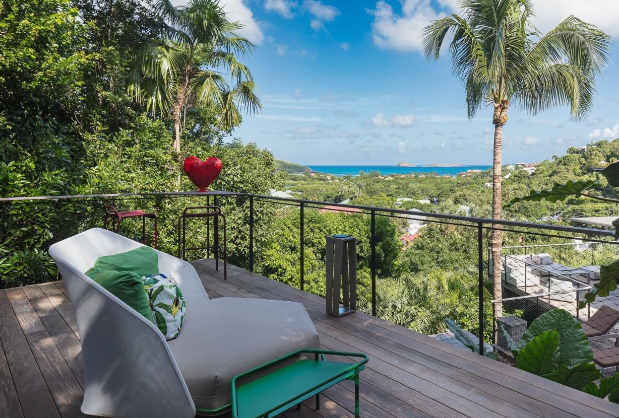 Stb004 – Villa contemporánea con vistas al mar en St. Jean