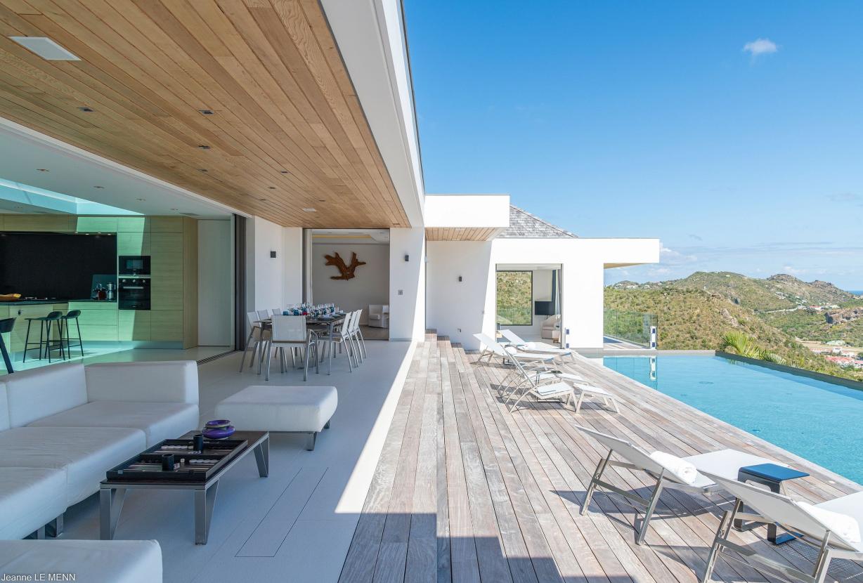 Stb007 – Modern villa with ocean views in Lurin