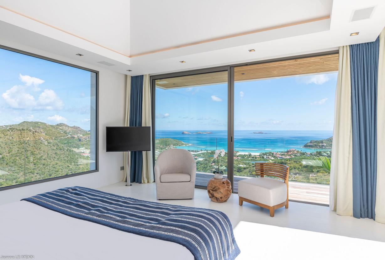 Stb007 – Modern villa with ocean views in Lurin