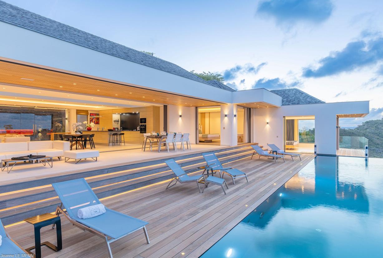 Stb007 – Modern villa with ocean views in Lurin
