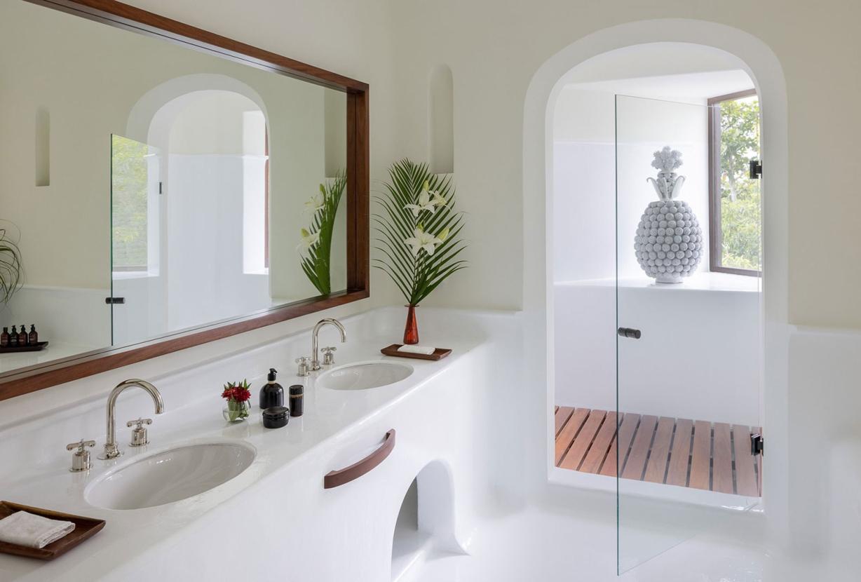 Xpu002 – Private beachfront villa with rooftop terraces in Xpu-Ha