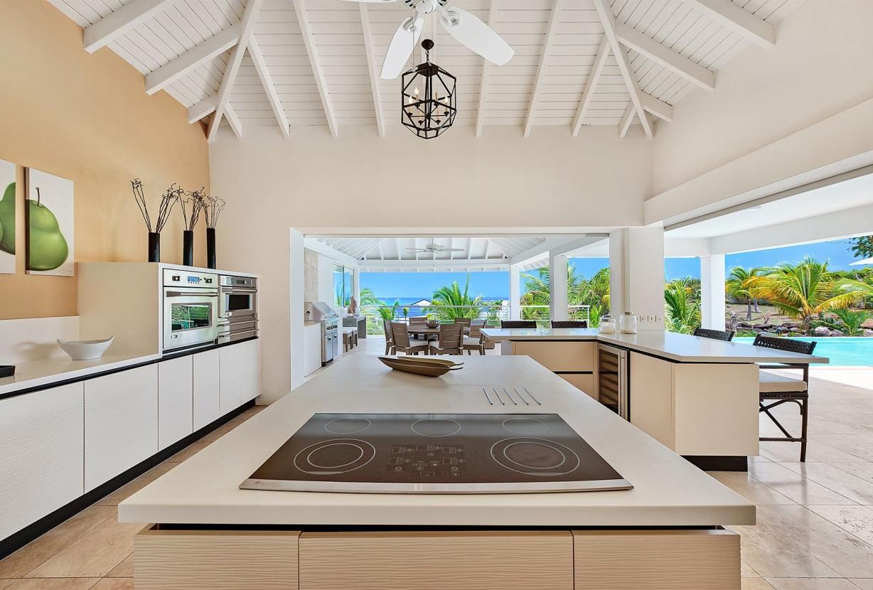 Sxm021 – Villa moderne avec vue mer à Terres Basses