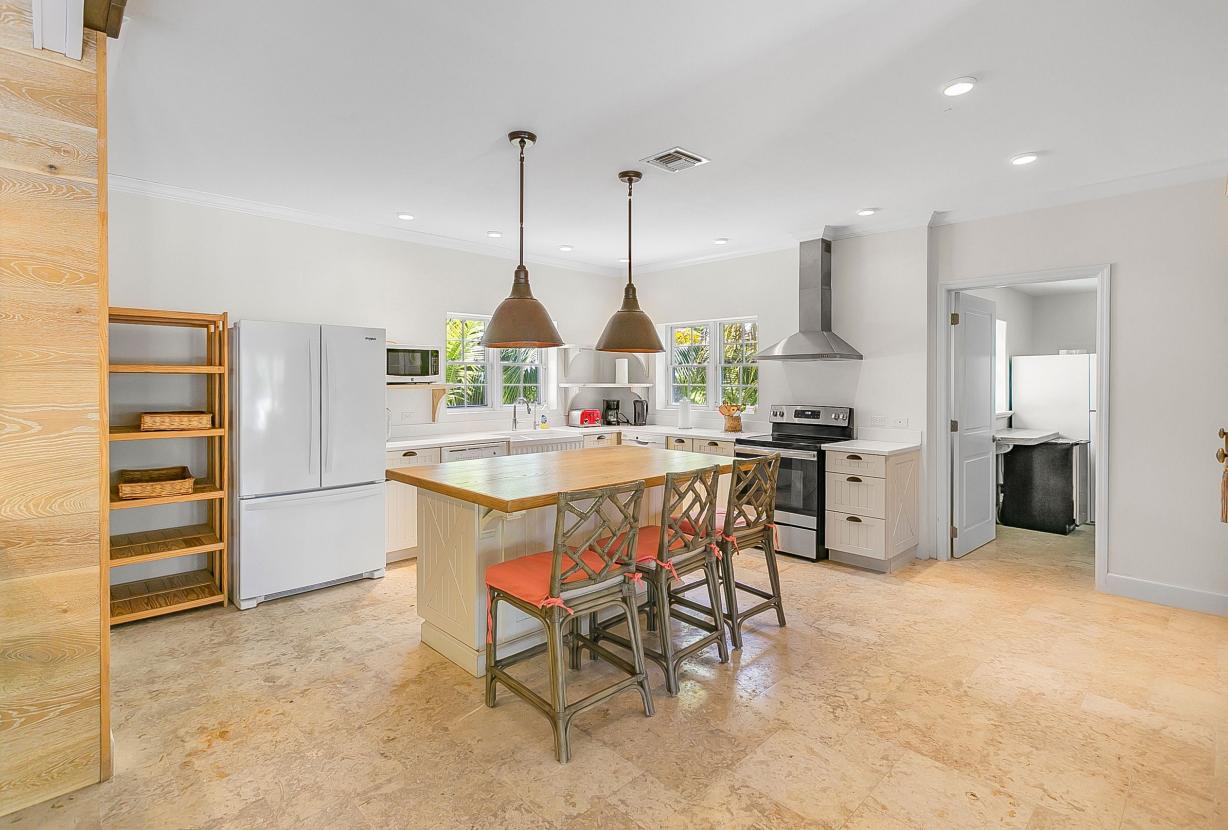 Bhs021 - Villa frente al agua con piscina privada en Great Exuma