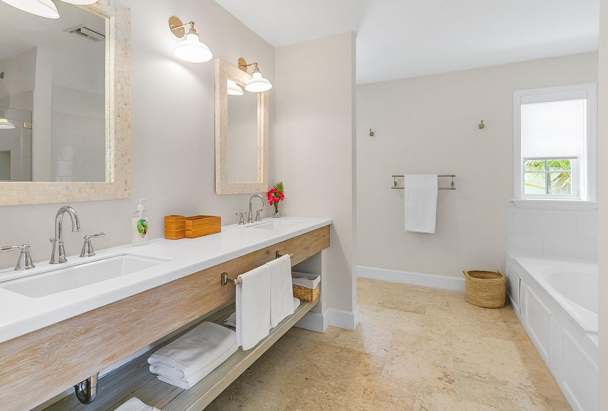 Bhs021 - Villa frente al agua con piscina privada en Great Exuma