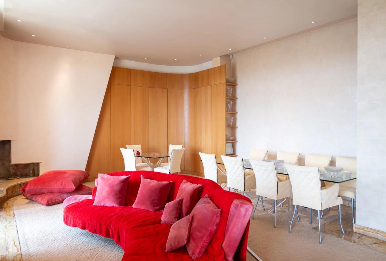 Par142 - Penthouse d'exception à rénover