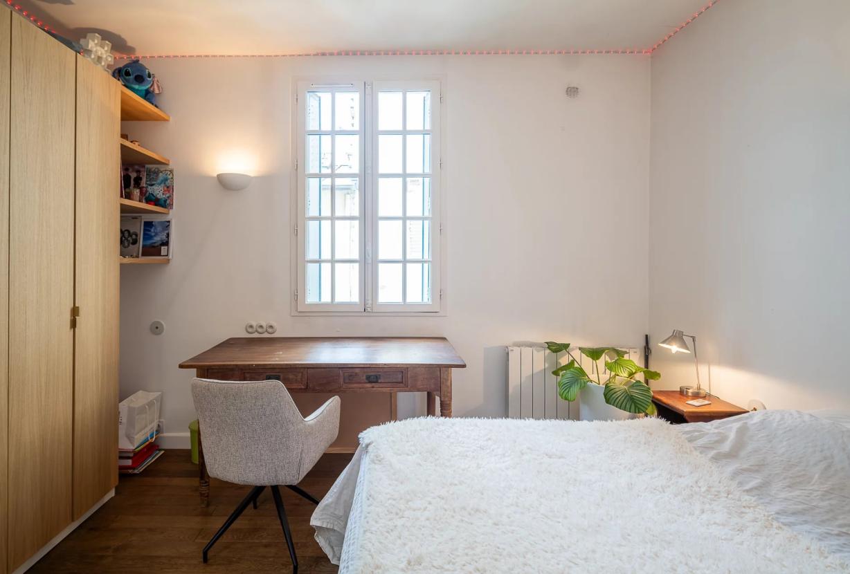 Par036 - Rare Townhouse with Terraces in the Heart of Paris’ 17th Arrondissement