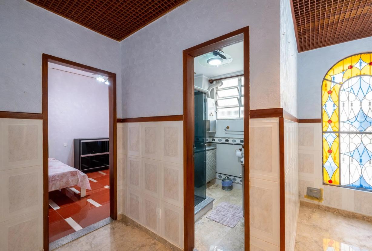 Rio516 - Apartamento de 200 m² para renovar en venta entre Copacabana e Ipanema