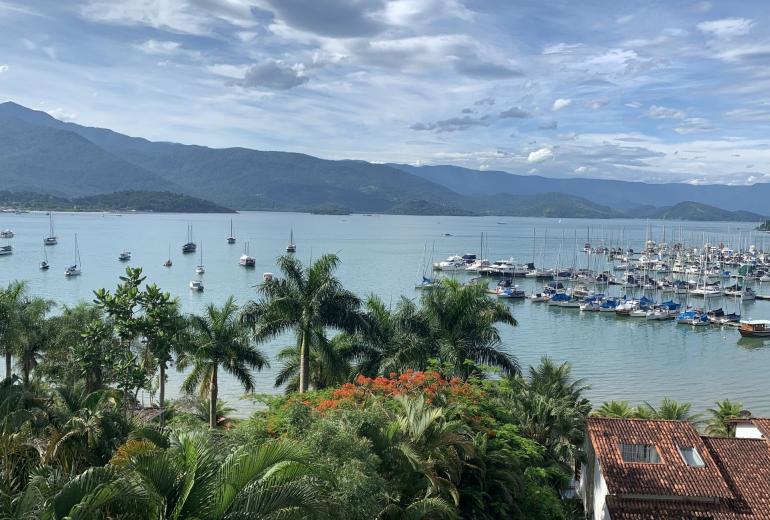 Pty007 - House in Paraty