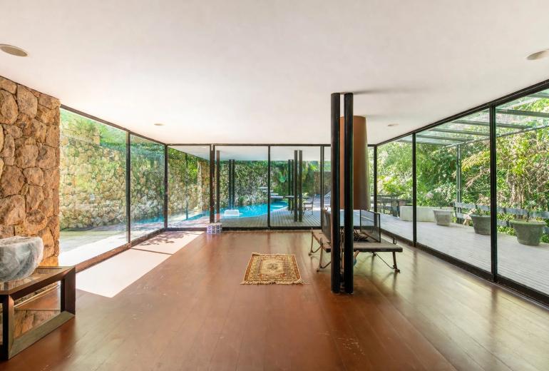 Rio150 - Iconic property designed by Sérgio Bernardes in Gávea
