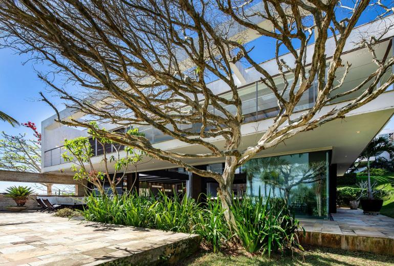 Buz009 - Beautiful 5 bedroom luxury villa in Buzios