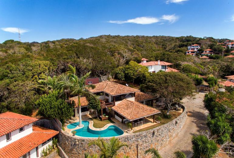 Buz025 - Casa de lujo con cuatro cuartos y piscina en Búzios