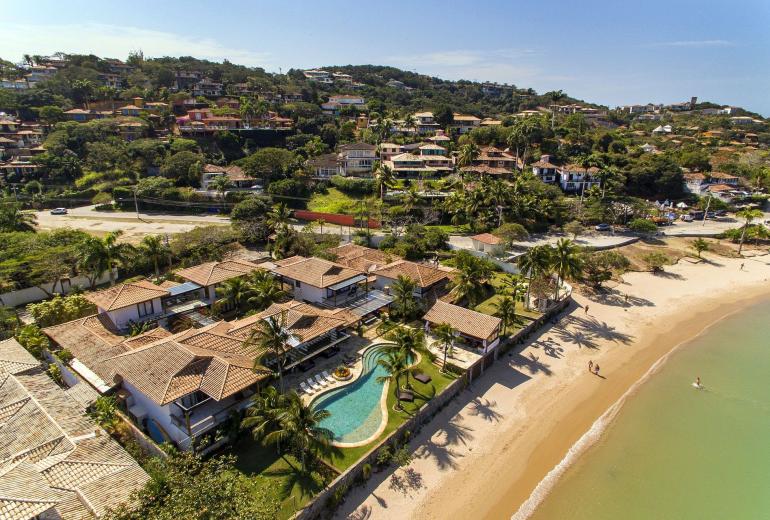 Buz032 - Casa de lujo con 9 cuartos frente al mar en Búzios