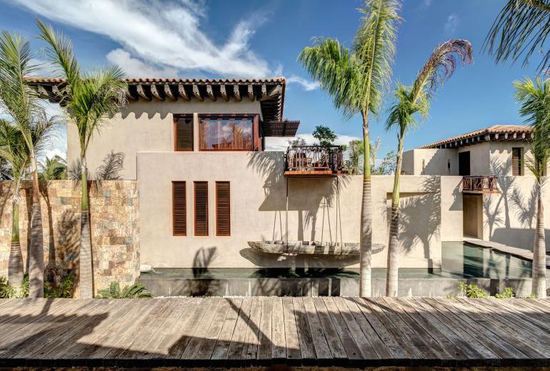 Ptm010 - Modern oceanfront villa in Punta Mita