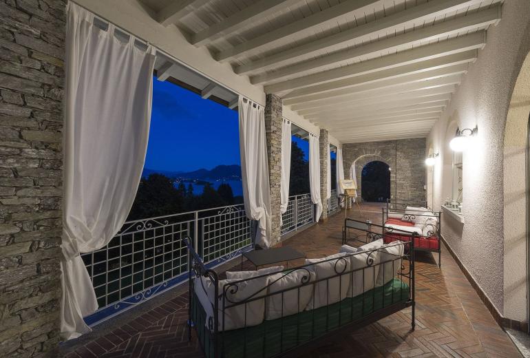 Pie005 - Villa with a view over Lake Maggiore, Baveno