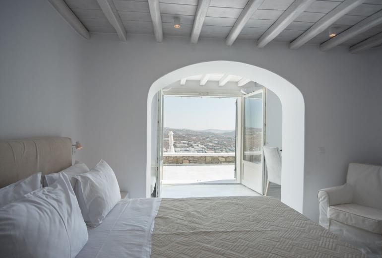 Cyc094 - Modern Villa in Mykonos