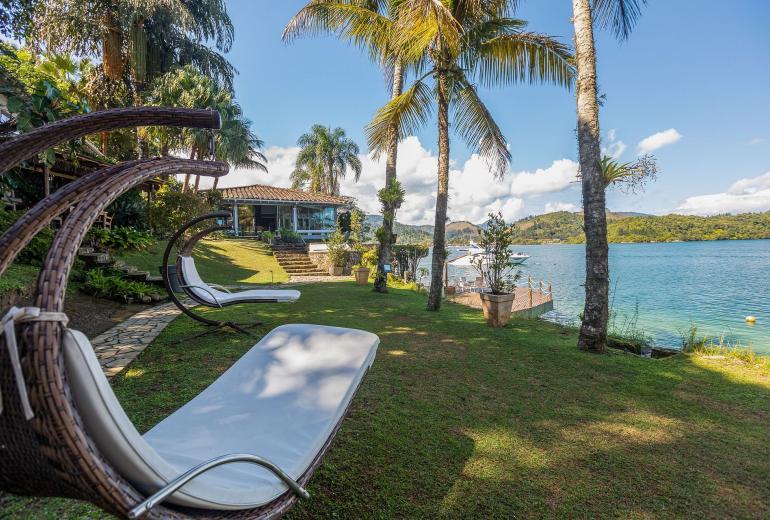 Ang017 - Maravilhosa villa em ilha de Angra dos Reis