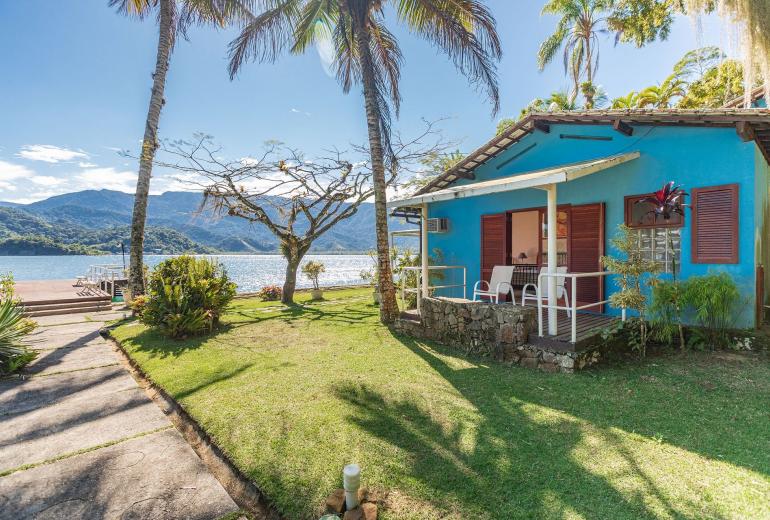 Ang049 - Bela casa em ilha em Angra dos Reis