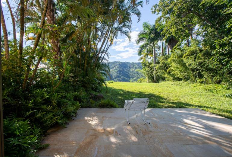 Anp024 - Hermosa casa con piscina y vista a la montaña