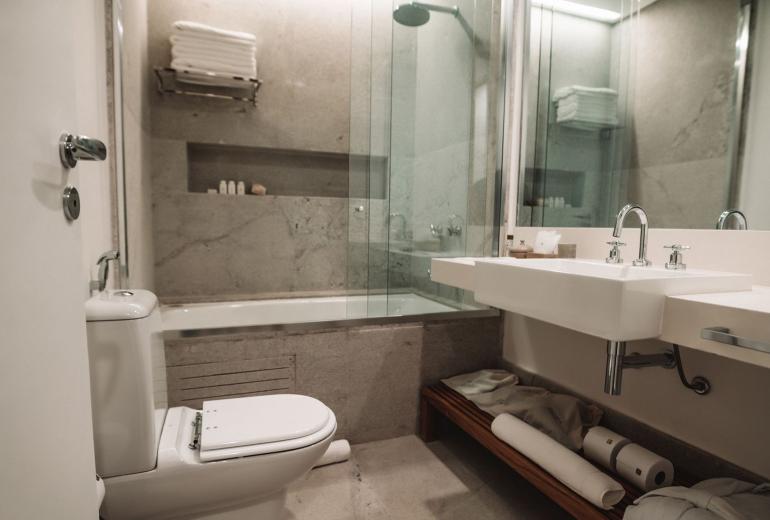 Ang052 - Penthouse luxueux dans un hôtel d'Angra