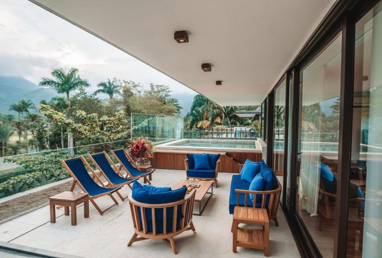 Ang052 - Penthouse luxueux dans un hôtel d'Angra