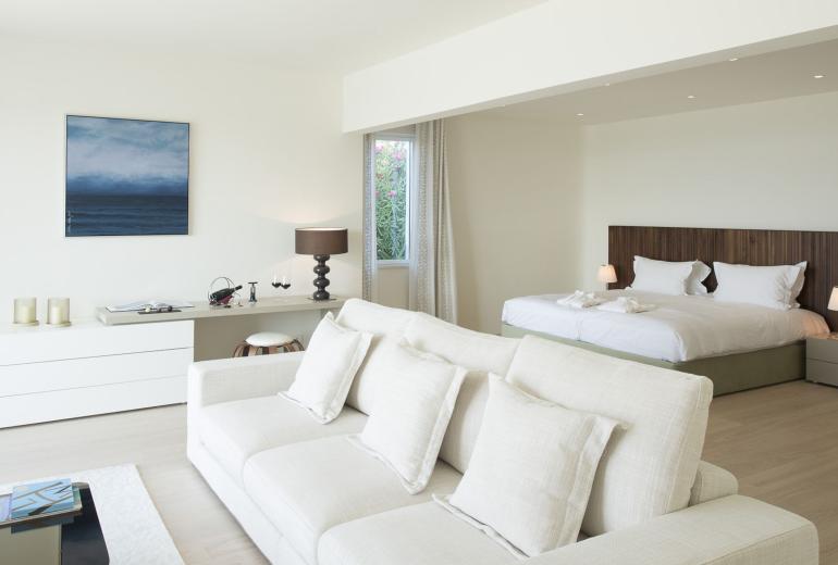 Alg010 - Villa with exceptional views and services