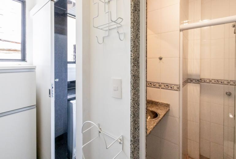 Rio158 - Charmoso e espaçoso apartamento no Leblon