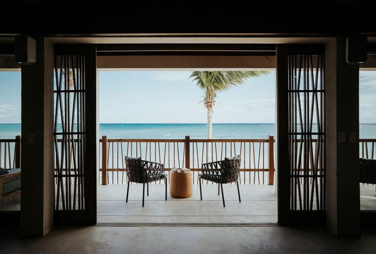 Tul050 - Beachfront mansion in Tulum